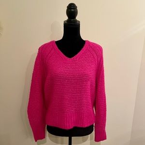 Universal Thread Bright Pink Open Knit V-Neck Sweater Size Extra Small NEW